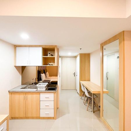 Comfortable And Tidy Studio De Prima Apartment By Travelio Medan Exterior foto